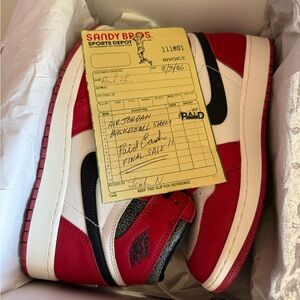 Jordan 1 Retro High OG
Chicago Lost and Found